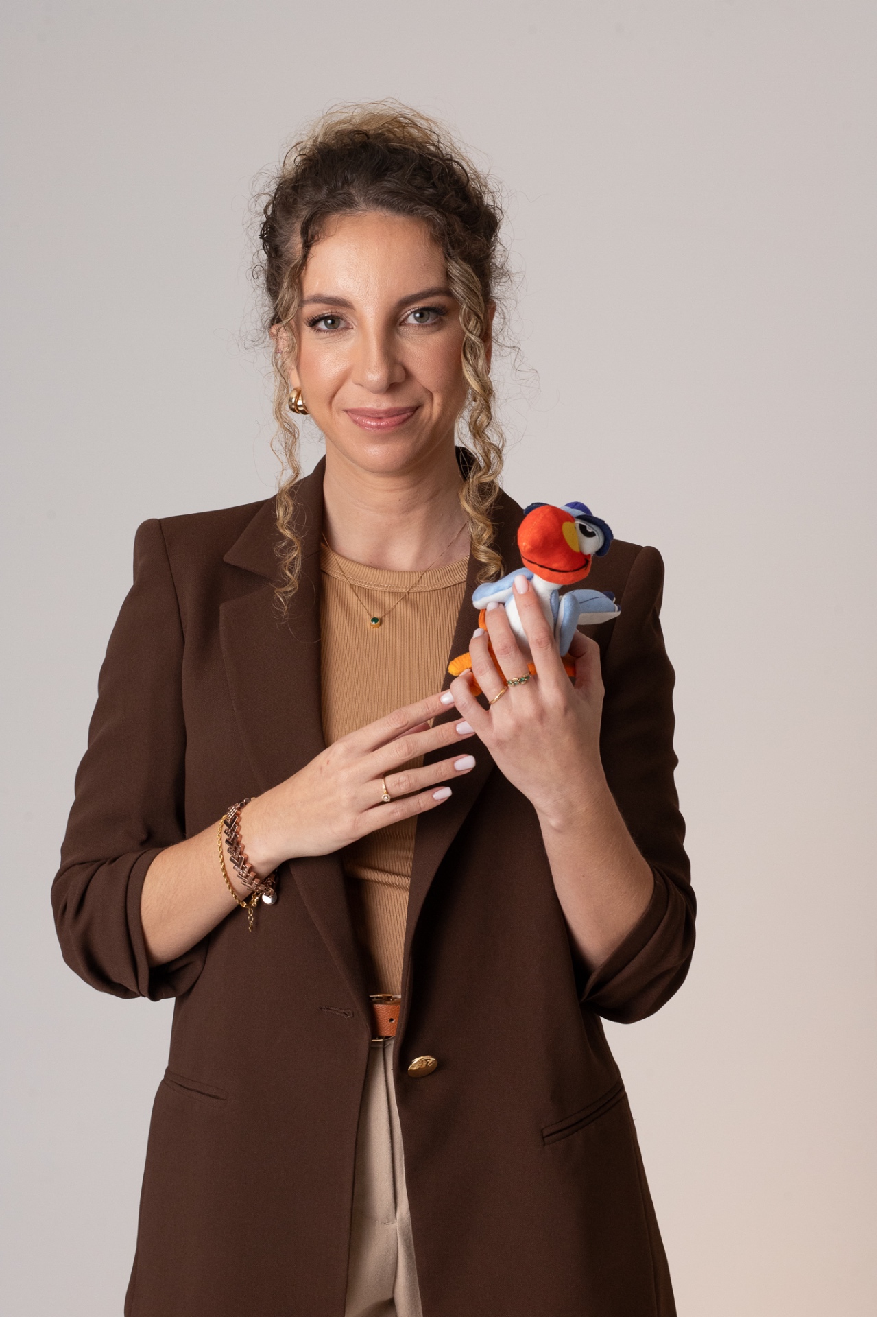 Dra. Débora Dettmer
